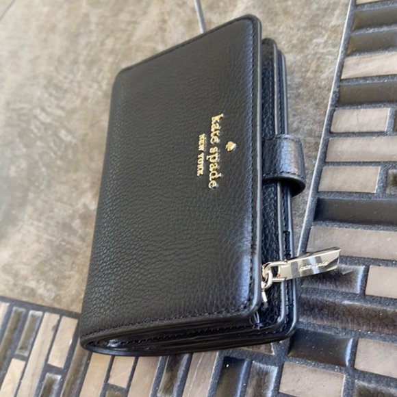 Kate Spade Leila Medium Compact Bifold Wallet Black - Picture 2 of 16